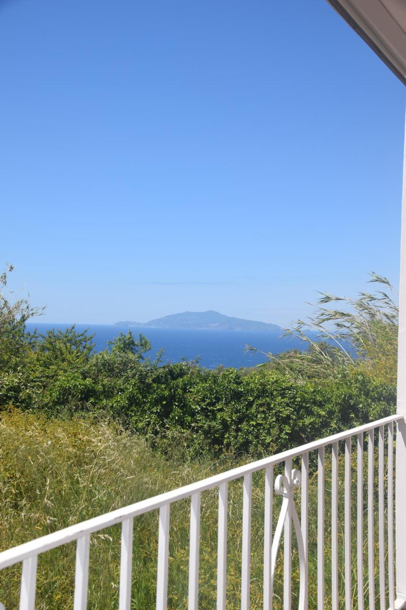 Villa Damecuta B&B 阿纳卡普里 外观 照片
